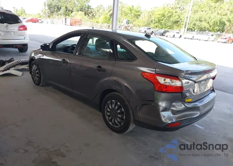 2013 Ford Focus S from USA, damaged, VIN 1FADP3E26DL187358